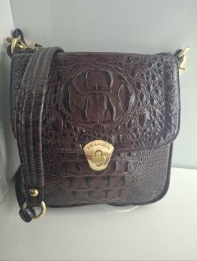 Brahmin Vintage Dark Brown Croc-Embossed Leather Crossbody EUC